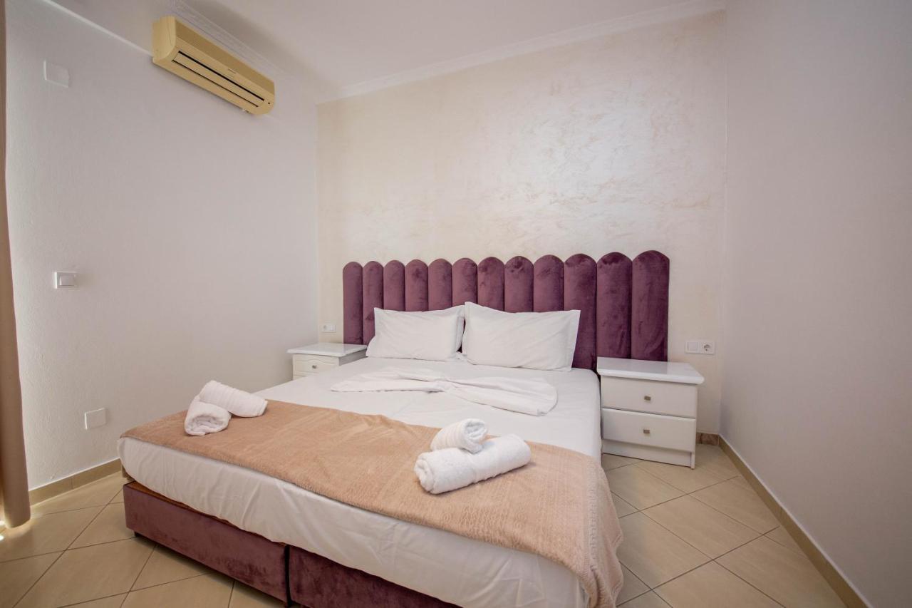 Hotel Keliani Sarande Bagian luar foto