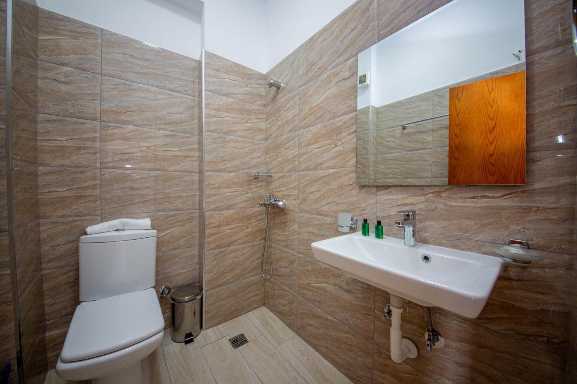 Hotel Keliani Sarande Bagian luar foto